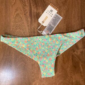 Billabong Womens Bikini Bottoms NWT Size Large L Green Floral